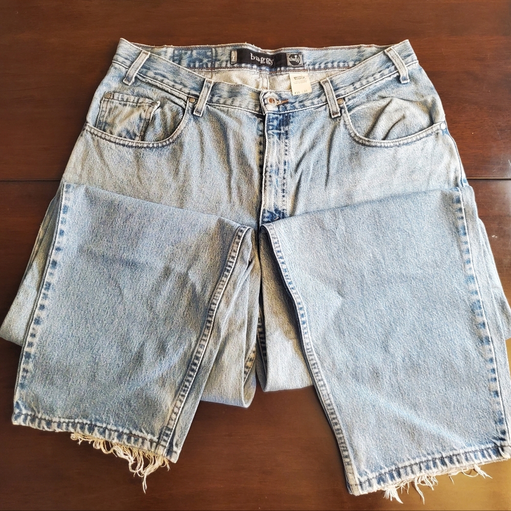 VINTAGE Silvertab Baggy Levis - super stylish. 36W 30L